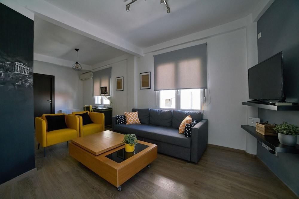 V&V Central & Elegant Apartment Афины Экстерьер фото