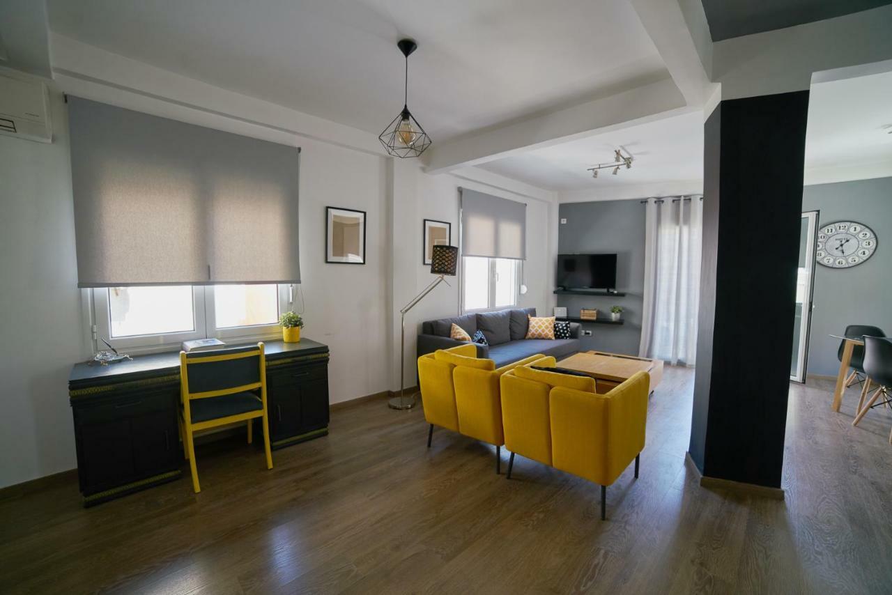 V&V Central & Elegant Apartment Афины Экстерьер фото